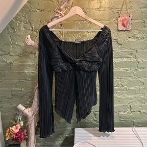 Vintage pleated long sleeve top